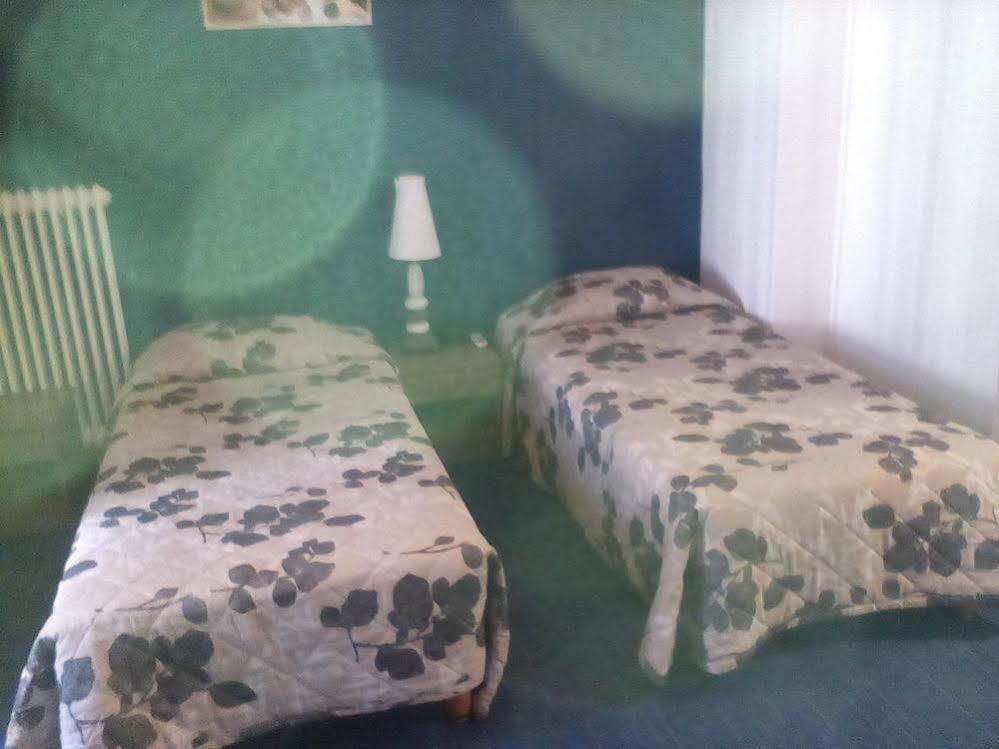 Hotel Le Costellan Dagneux Dış mekan fotoğraf